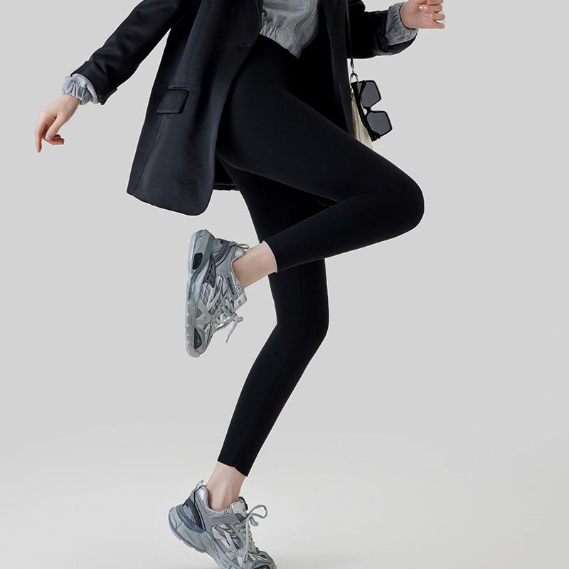 เลกกิ้งแฟชั่นเอวสูงผ้าชาร์คสกิ - Fashion Street Yoga บทวิจารณ์และราคา