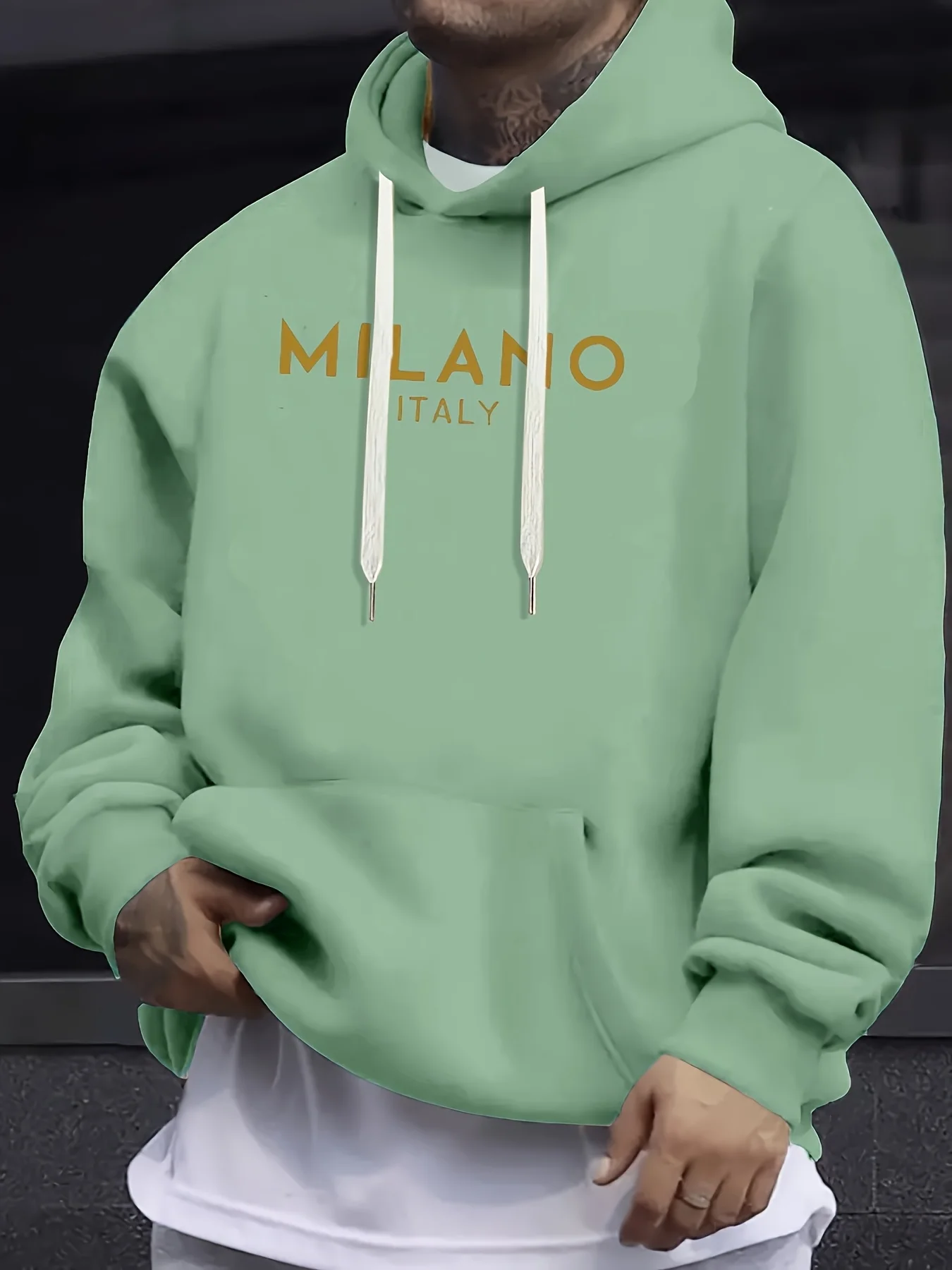 เสื้อสเวตเตอร์มีฮู้ดสำหรับฤดูใ - Street Fashion Milano บทวิจารณ์และราคา